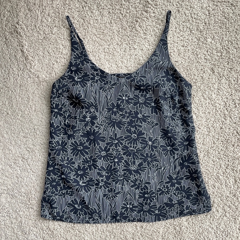Banana Republic Factory Navy White Daisy Spaghetti Strap Sleeveless Top Size XS